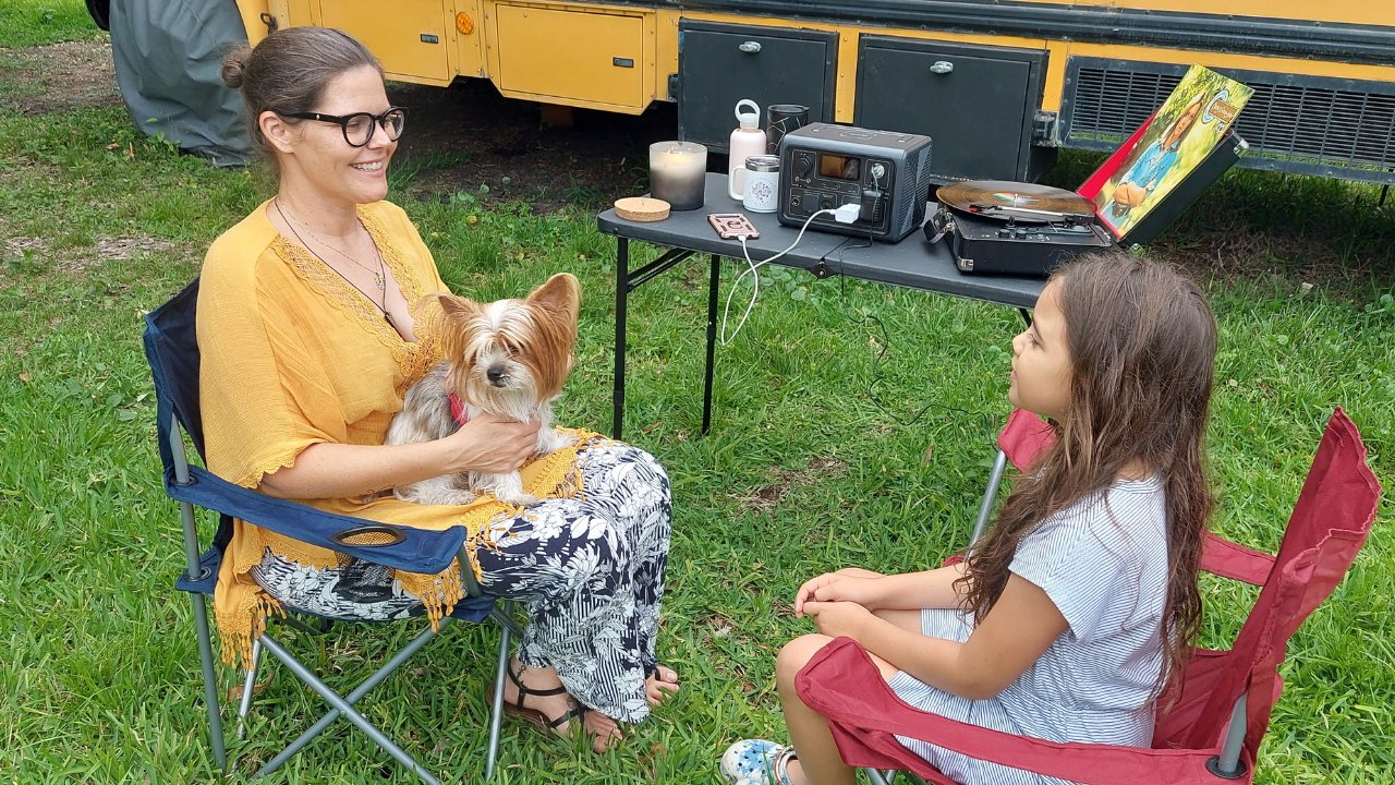 EB3A je kompaktní řešení napájení, které je ideální pro útěk. 