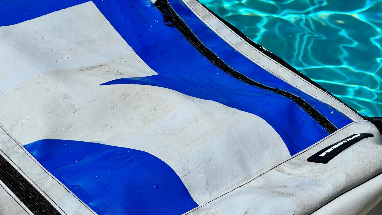 Taška Freitag Hazzard je voděodolná 