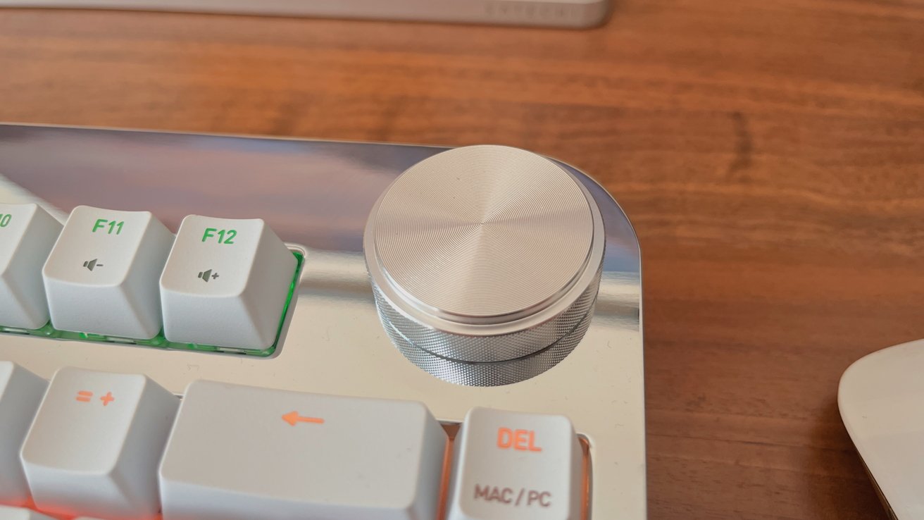 Multifunkční knoflík 