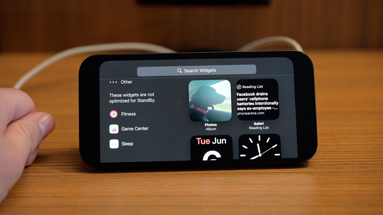 Widgety Apple podporují StandBy