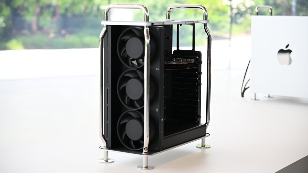 Vnitřní zařízení Mac Pro