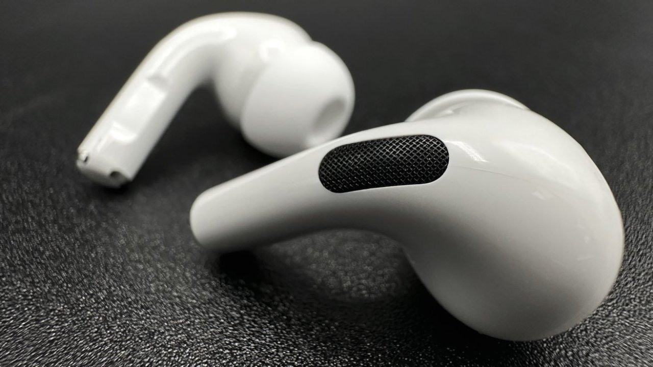 Detailní záběr na AirPods Pro 2 
