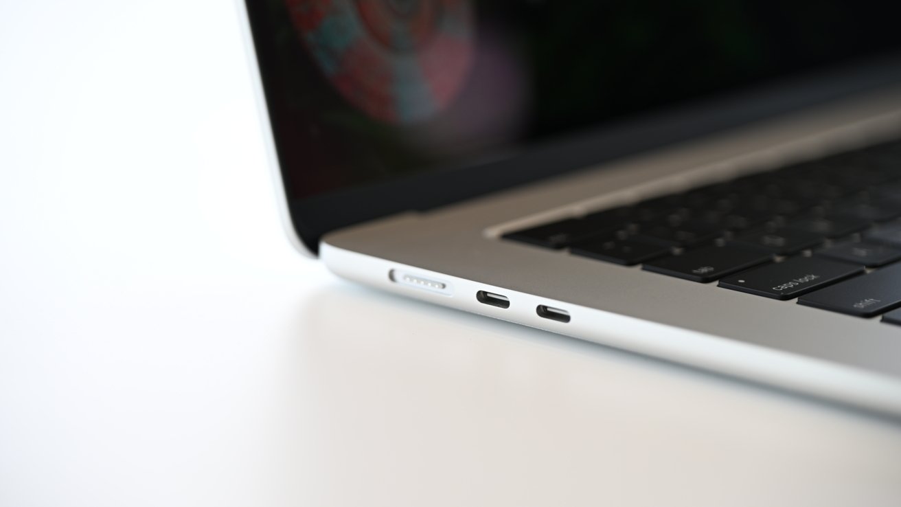 15palcové porty pro MacBook Air