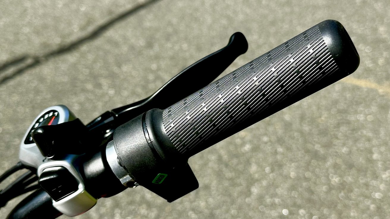 Plynový motor Engwe M20