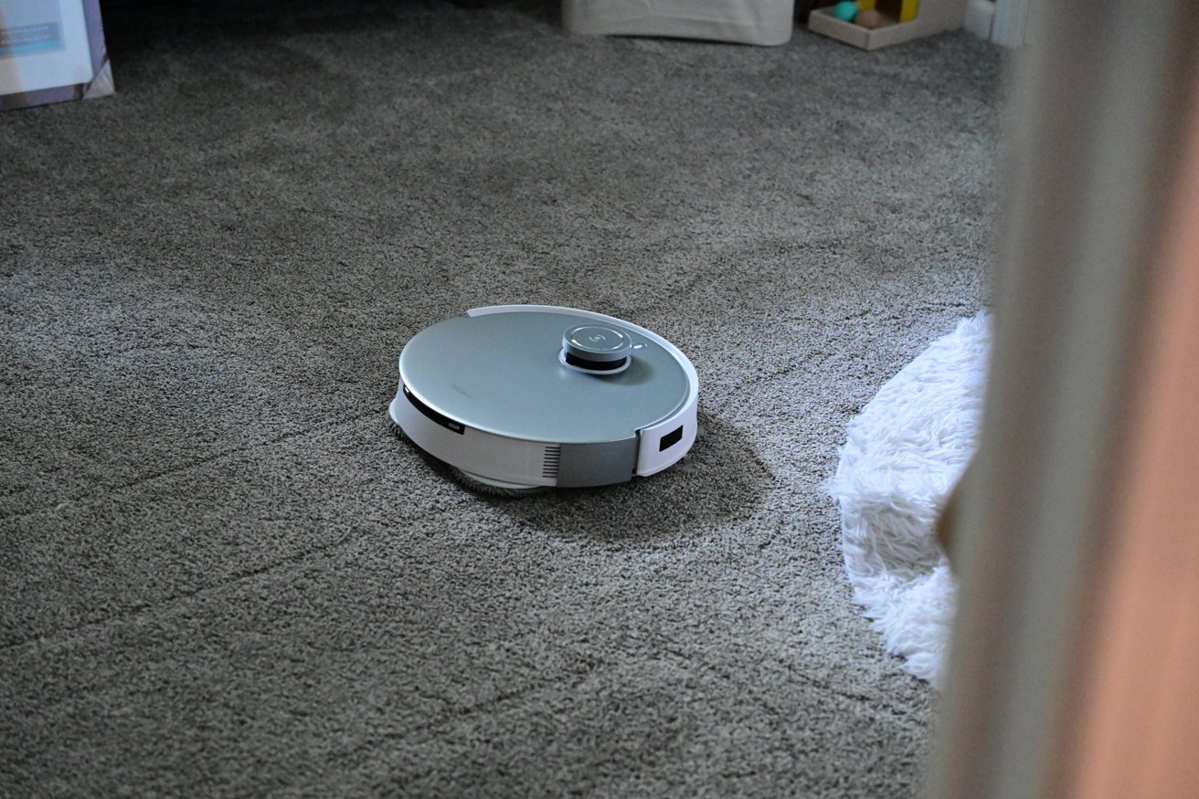 Vysávání místnosti