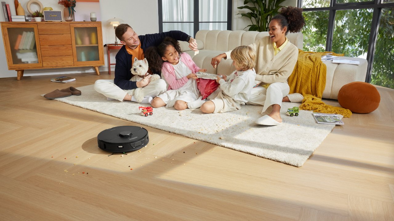 S7 Max Ultra vám umožní soustředit se na rodinu, nikoli na úklid. 
