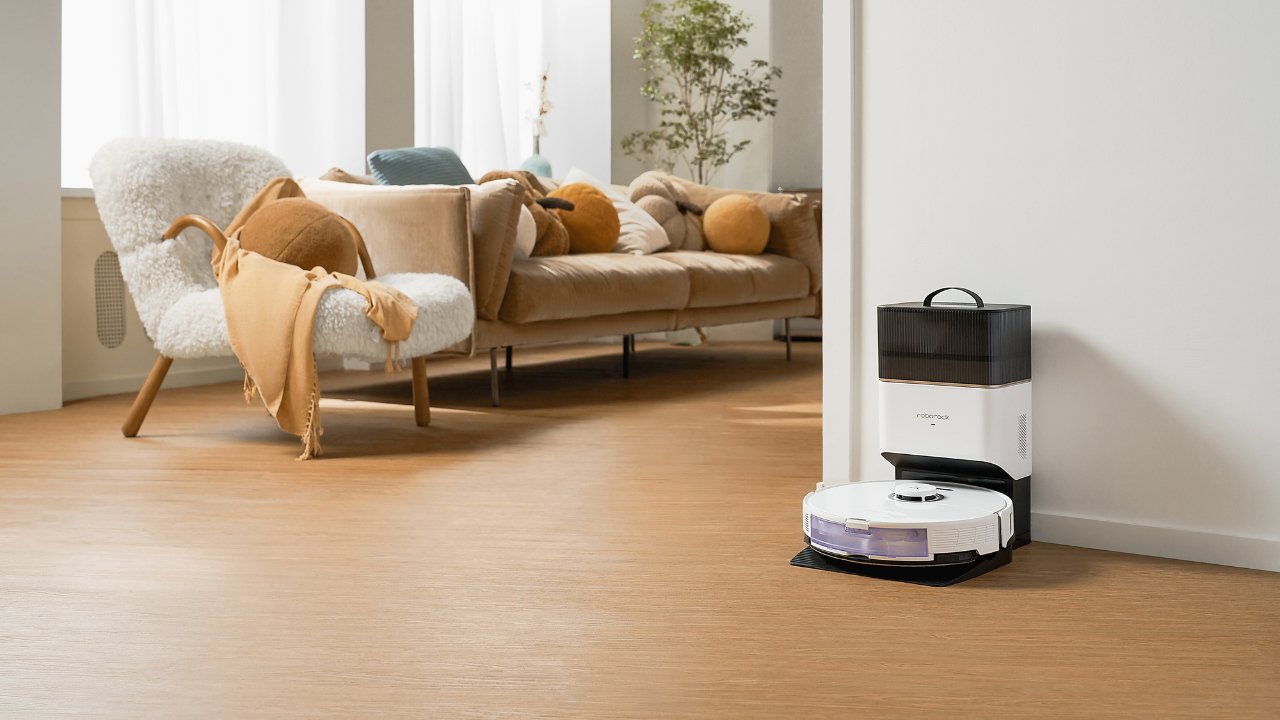 S8+ na doku pro nabíjení mimo špičku. 