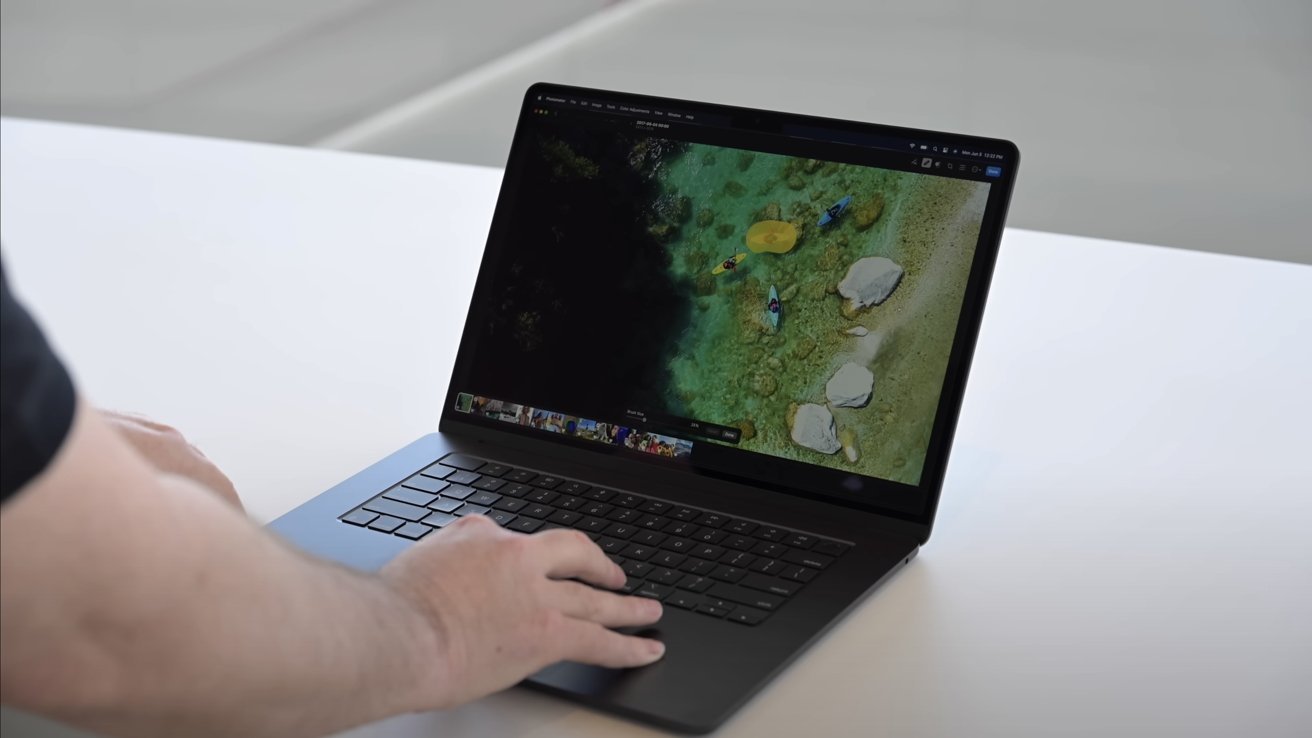 Testování 15palcového MacBooku Air