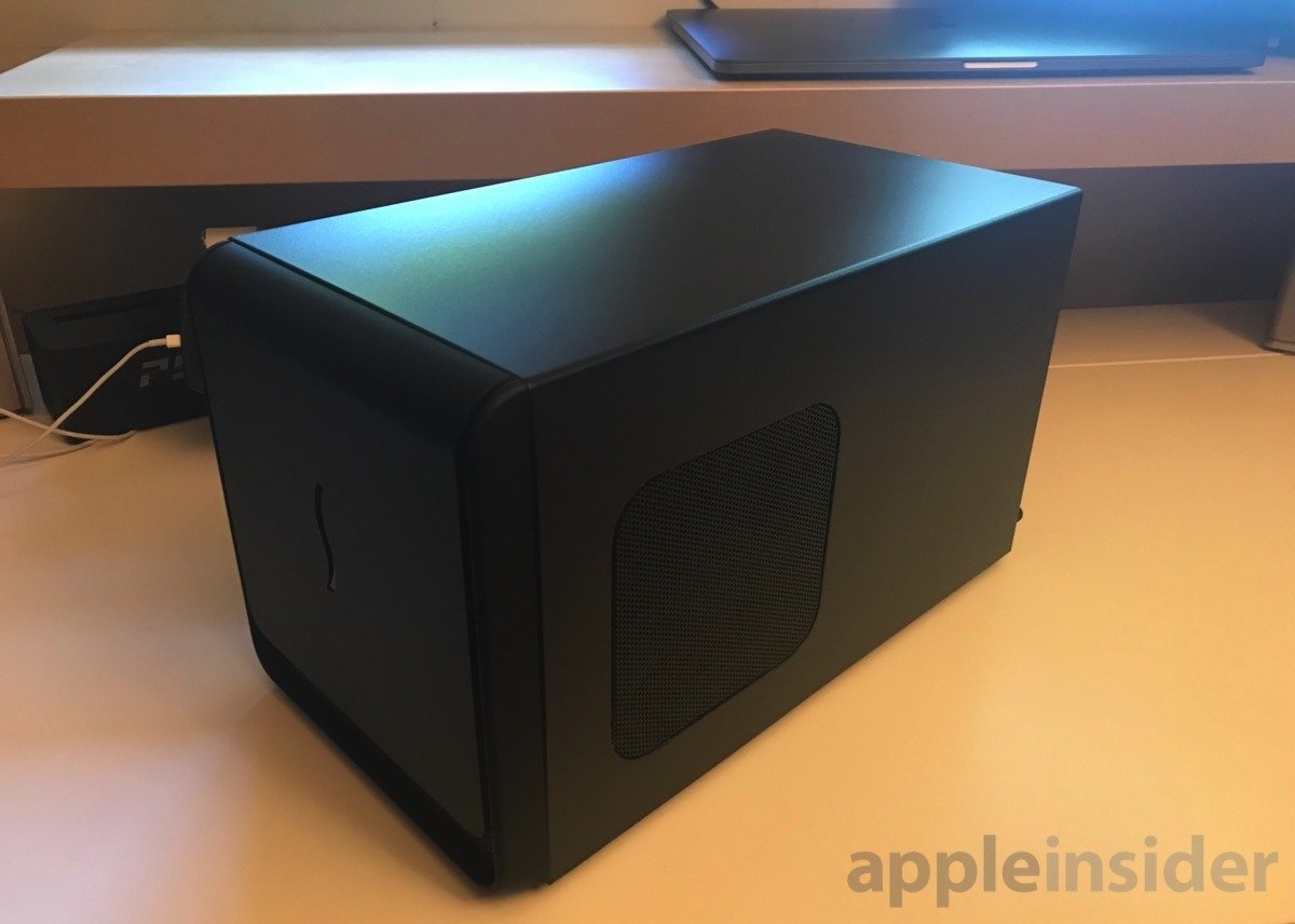 Vývojářská sada eGPU společnosti Apple. 