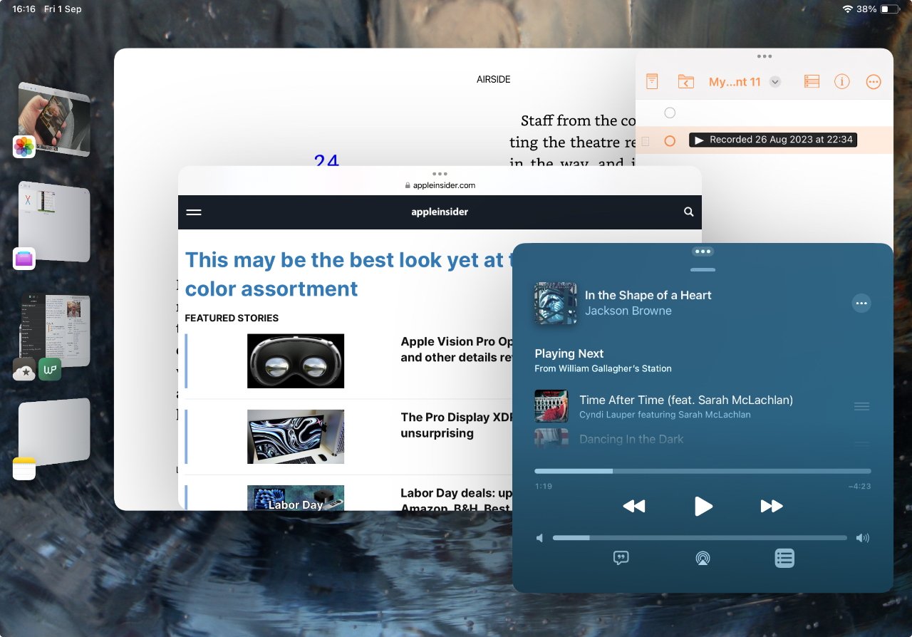 Chcete-li zobrazit sloupec seskupených aplikací, musíte zatáhnout vlevo, ale i tak může Stage Manager vypadat nepořádně.