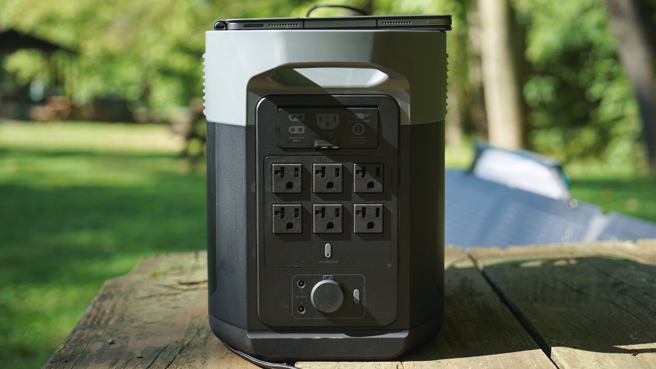 Vstupy a výstupy vzadu