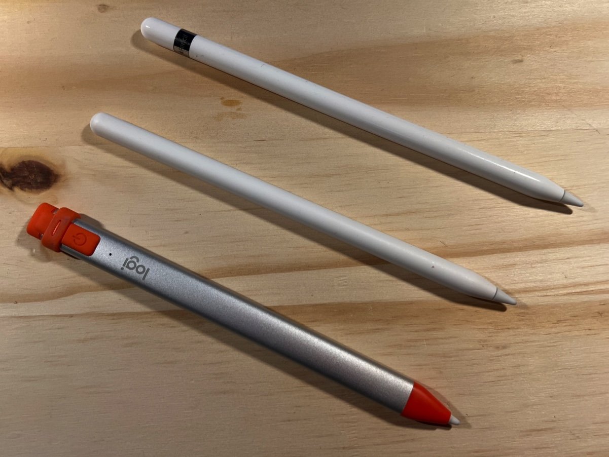Apple Pencils a Logitech Crayon