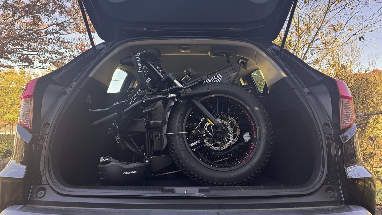 Složte Mars 2.0 pro snadnou přepravu nebo skladování