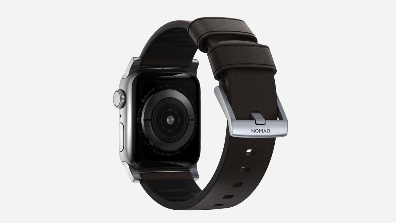 Pásek Active Watch kombinuje kůži a fluoroelastomer pro extra odolnost