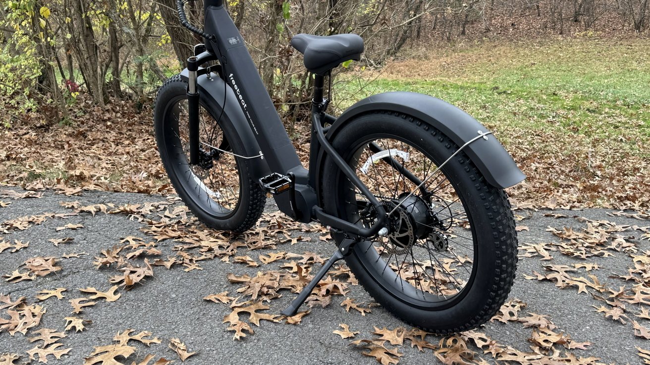 Tlusté pneumatiky a velký rám