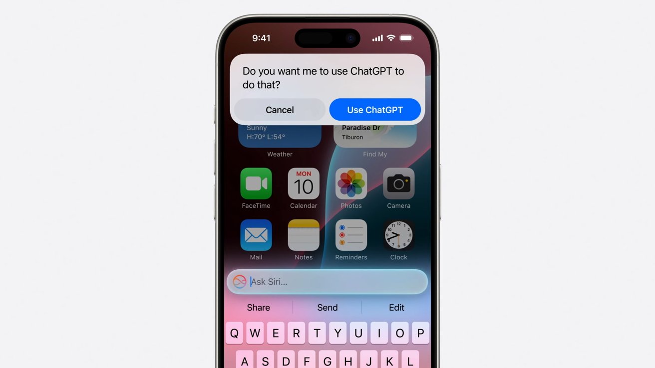 Siri žádá, zda lze dotaz odeslat do ChatGPT na iPhone
